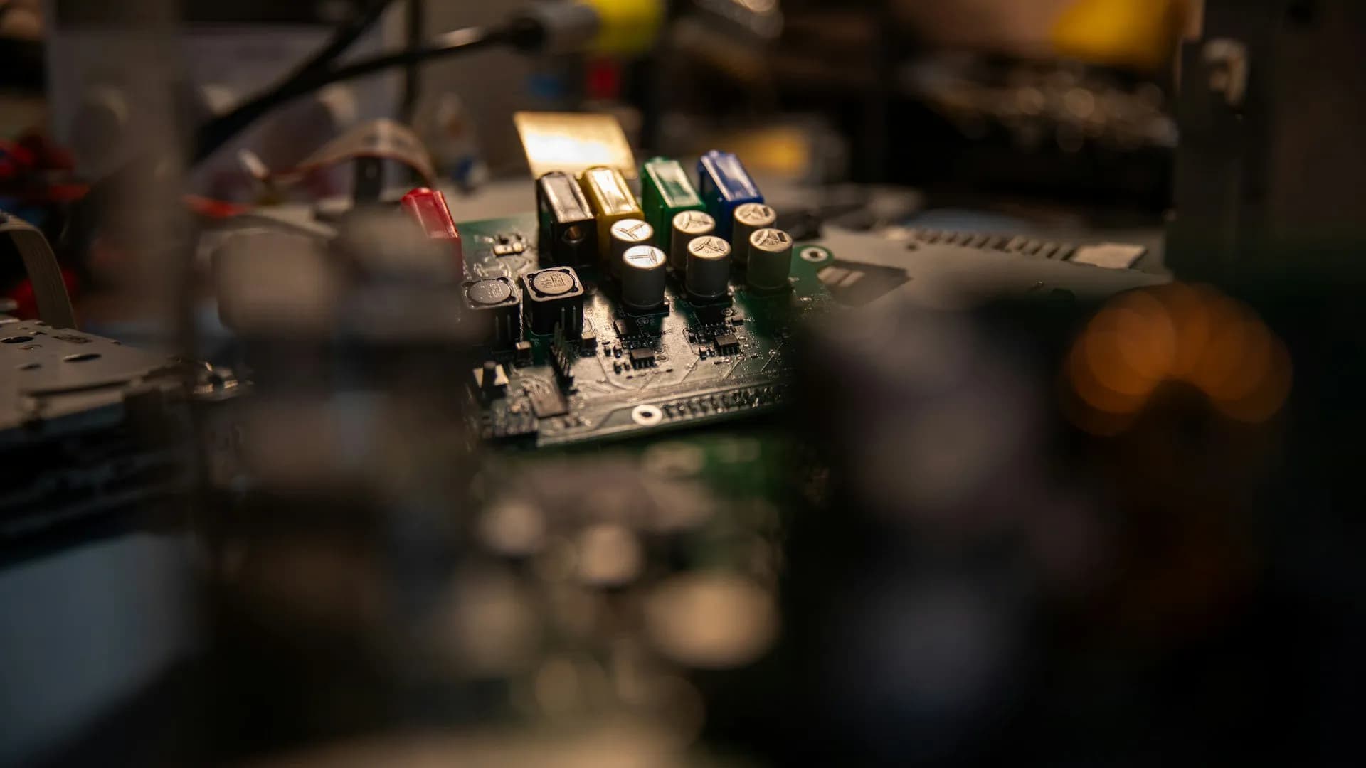 Etiam viverra sapien ut tortor sagittis 2000